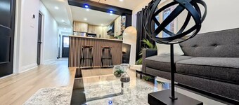 Bright 2BR Home â Walk to Shops & Restaurants