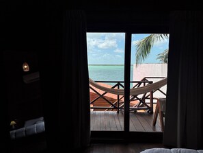 Luxury Cabin, Lagoon View (CABANA 5) | Premium bedding, down duvets, Select Comfort beds, free minibar - Hotel Maria Isabel Bacalar (Bacalar)