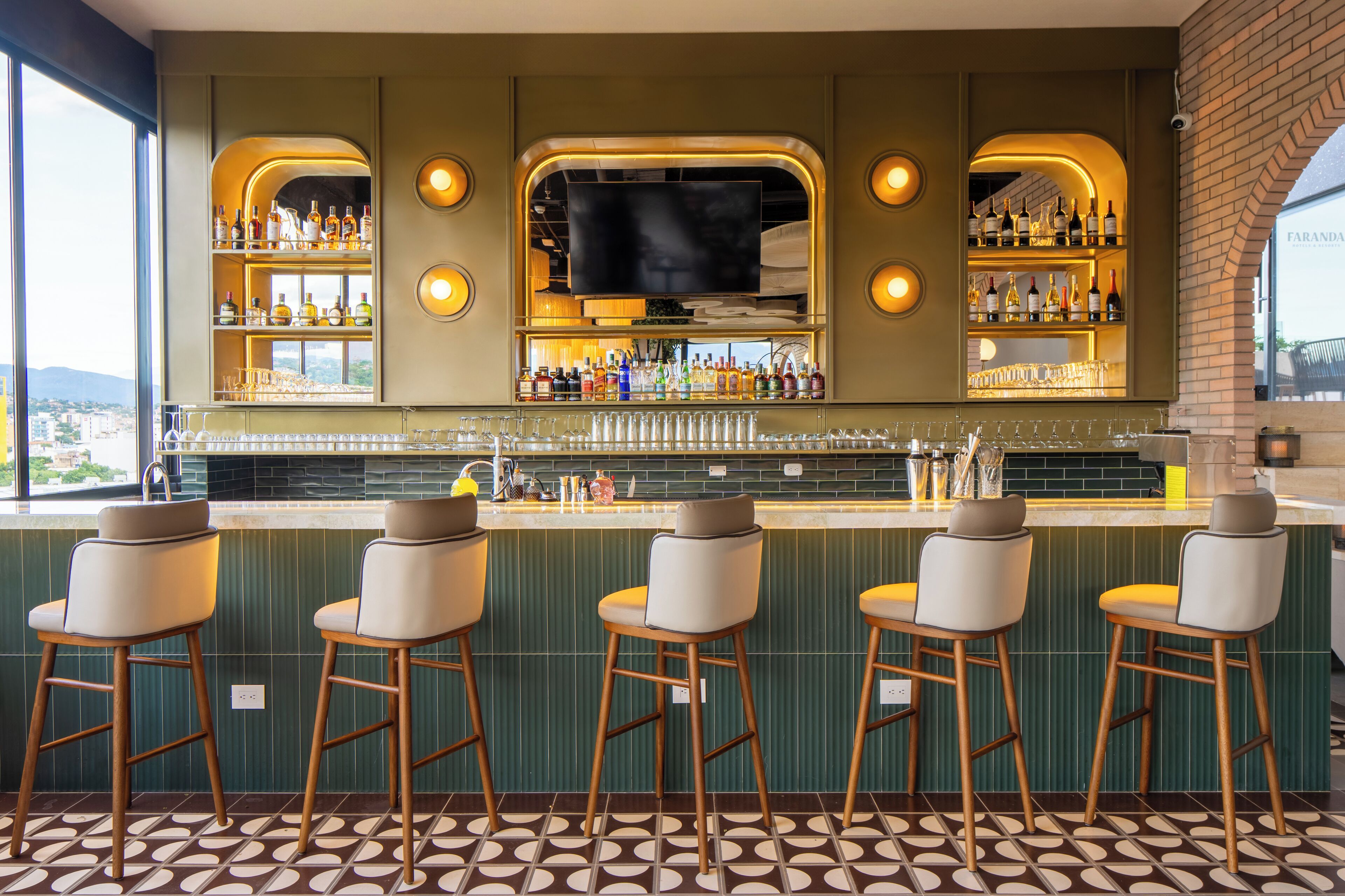 Bar (en la propiedad)