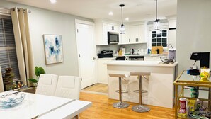 Dining - 1-bedroom unit with Private Entrance/ Laundry/Kitchen/Parking (Abington)