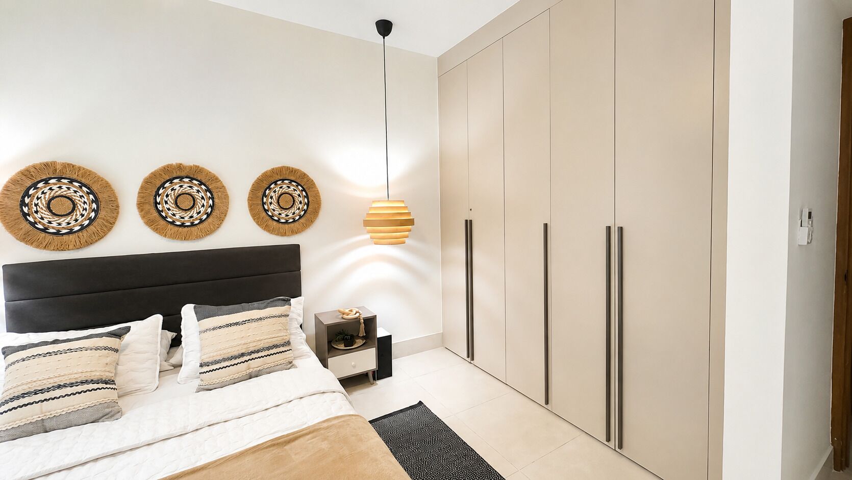 1 bedroom, iron/ironing board, WiFi (free), bed sheets