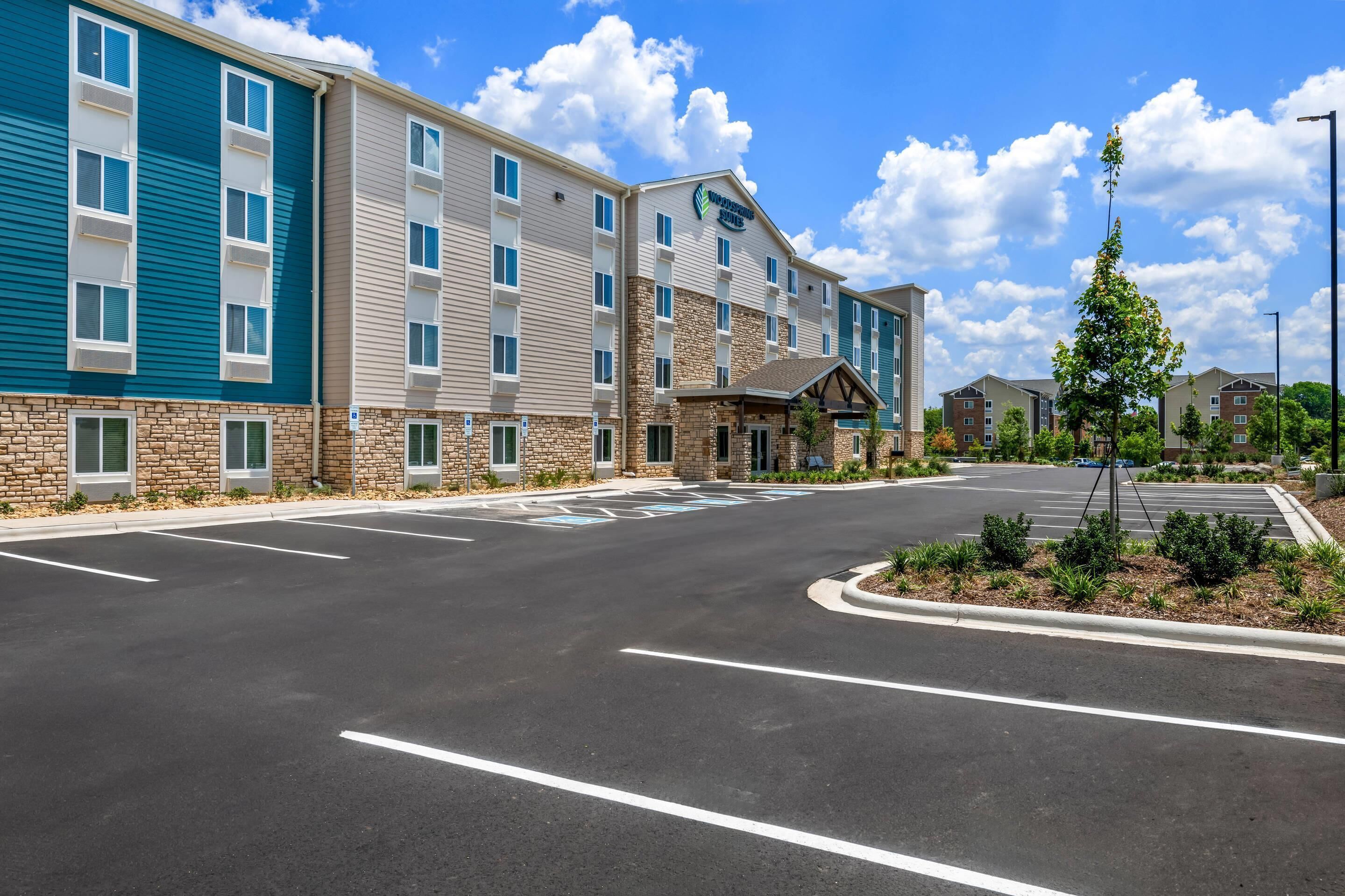Foto - WoodSpring Suites Charlotte - Arrowood