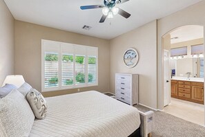 2 Schlafzimmer, Bügeleisen/Bügelbrett, Internetzugang, Bettwäsche