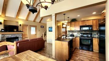 MikrovÄgsugn, ugn, spishÀll och diskmaskin