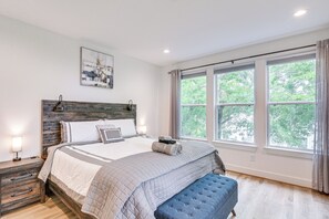 3 chambres, bureau, fer et planche à repasser, accès Internet