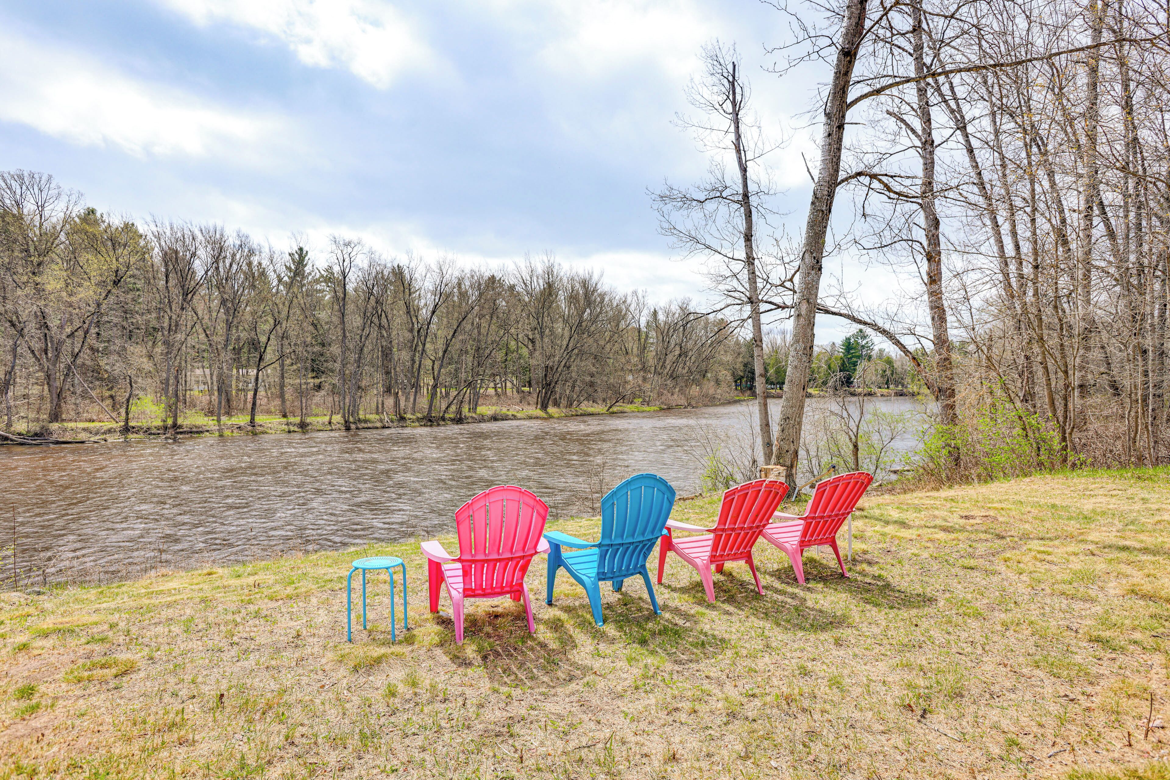 Evart Vacation Rental | 2BR | 1BA | 3 Steps to Enter | 1,200 Sq Ft
