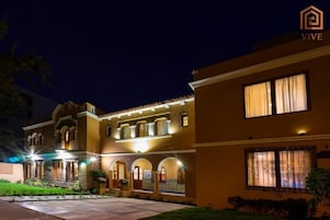 Front of property - evening/night