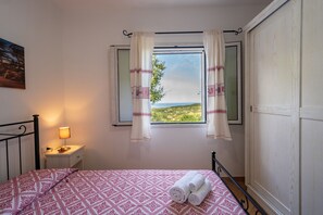 2 soverom, strykejern/-brett, wi-fi (inkludert) og sengetøy