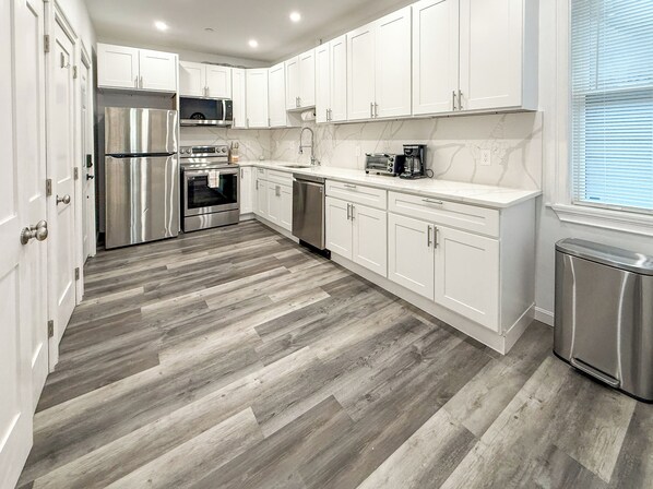 Fridge, microwave, oven, stovetop - New 3 beds in Southie! W/D in unit. (Boston)