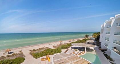 Siela seaside beachfront apartment in Siela seaside