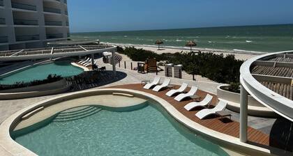 Siela seaside beachfront apartment in Siela seaside