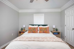 2 bedrooms, desk, iron/ironing board, free WiFi