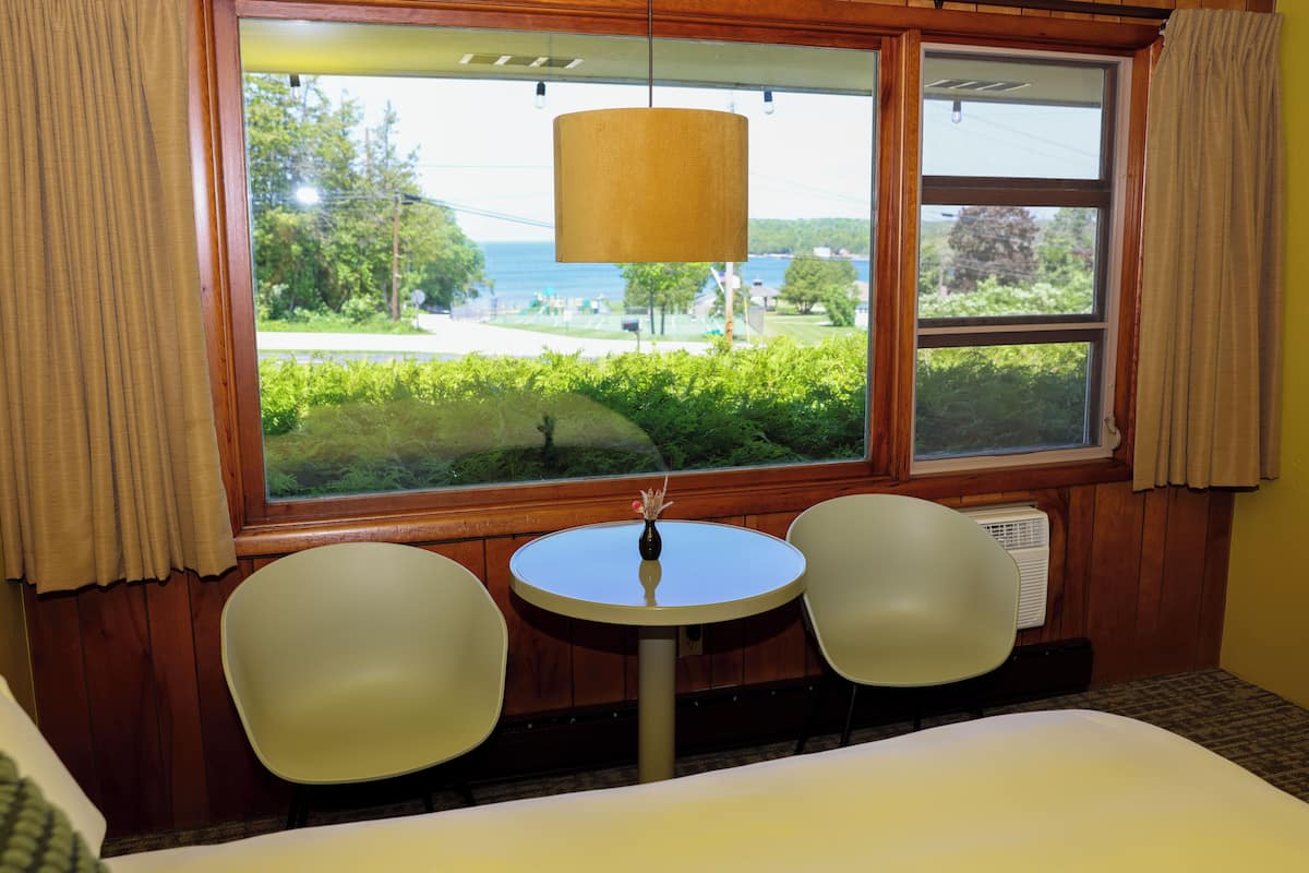 Chambre Simple Standard | Wi-Fi gratuit, draps fournis