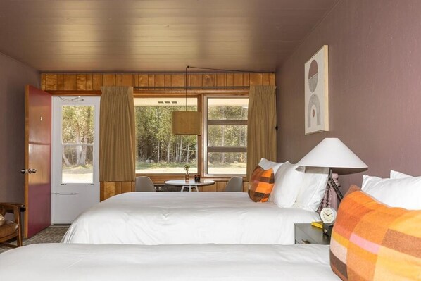Standard Double Room | Free WiFi, bed sheets
