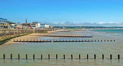 1 bedroom accommodation in Bempton, near Bridlington