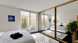1 habitación, tabla de planchar con plancha, wifi gratis y ropa de cama