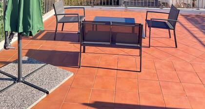 SEA BREEZE APARTMENT 2 BATHROOMS 2 ROOMS PRIVATE TERRACE SEA VIEW AIR CONDITIONING