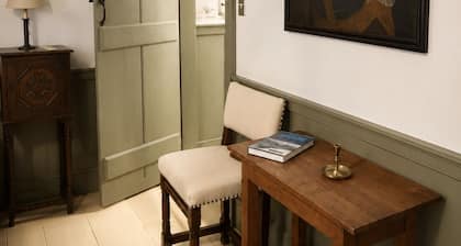 Bailey House Inn