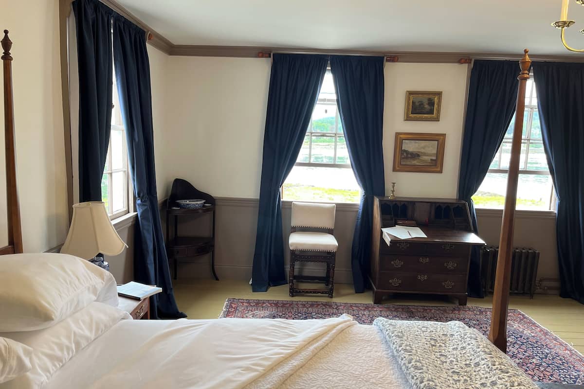 Habitación doble Deluxe, 1 cama Queen size, baño privado, vista al mar | Wifi gratis