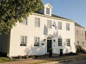 Front of property - Bailey House Inn (Annapolis Royal)