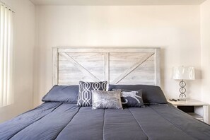 3 bedrooms, desk, iron/ironing board, travel cot