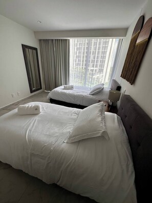 3 Schlafzimmer, Bügeleisen/Bügelbrett, WLAN, Bettwäsche