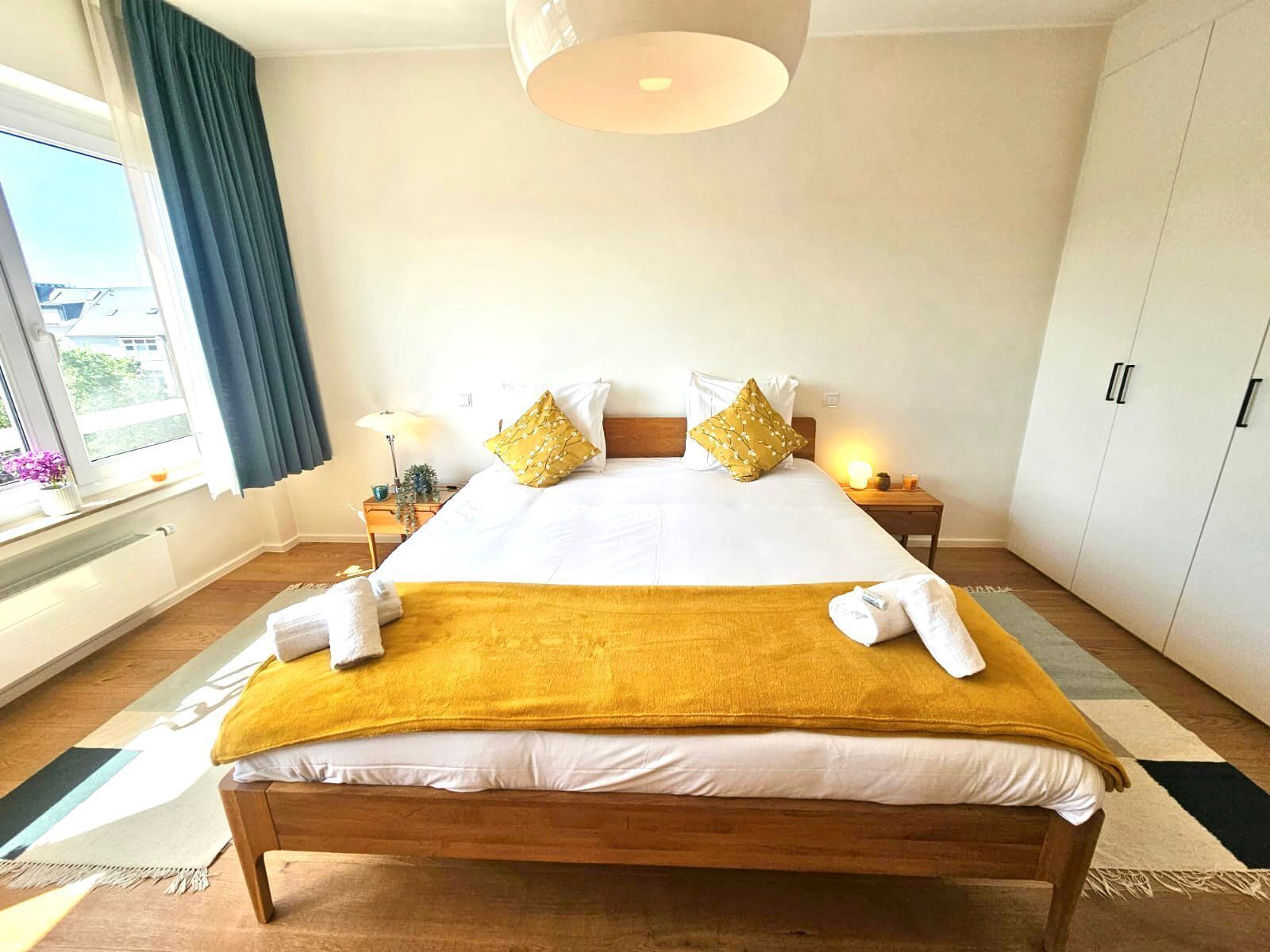 Bügeleisen/Bügelbrett, kostenloses WLAN