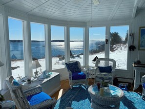 Interior - WATERFRONT Retreat venue for up to 60 guests!…
Weddings, Reunions, Meetings!…… (Westport Island)