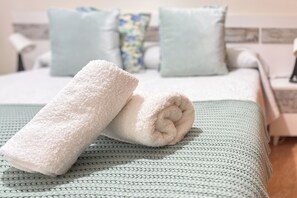 2 chambres, draps fournis