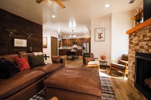 Smart TV y chimenea