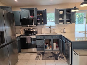 Microwave, oven, stovetop, dishwasher