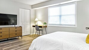 Apartment, 1 Bedroom | 2 bedrooms, individually decorated, individually furnished
