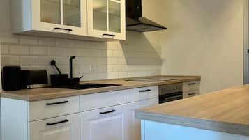 Microones, forn, placa de cuina i rentaplats