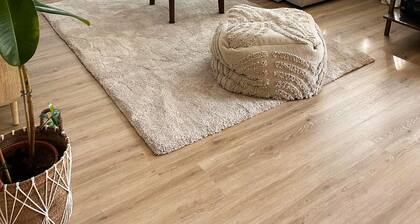 Stylische 80 m2 Ferienwohnung am Schloss – Ruhig, Zentral & Familienfreundlich!