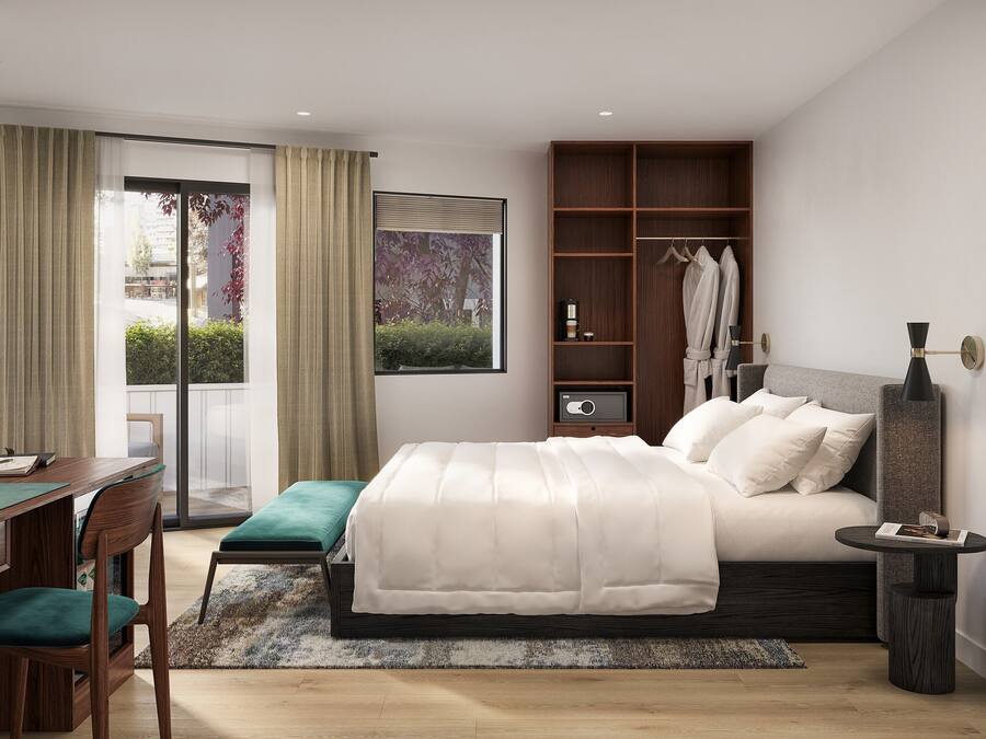 Premium bedding, pillowtop beds, minibar, in-room safe