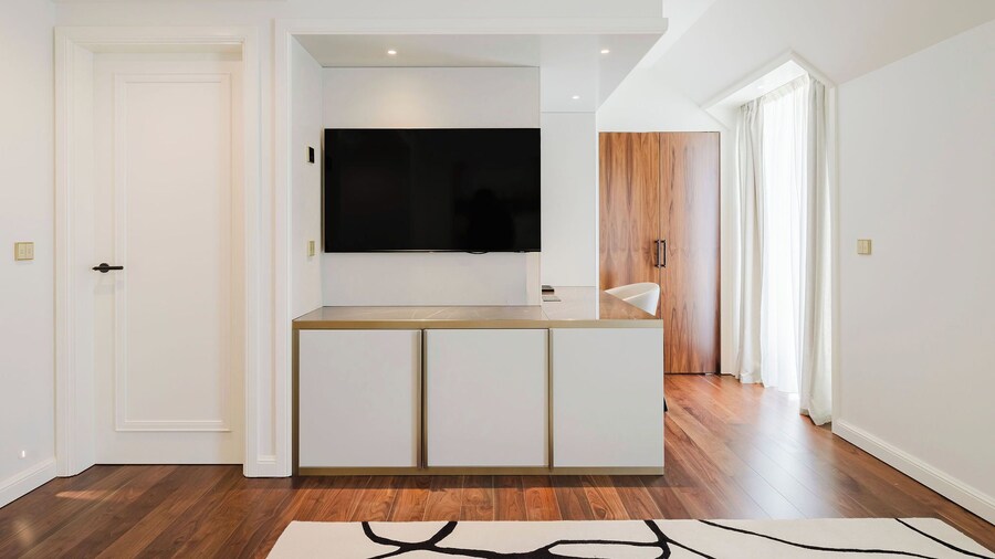 Lisbon Chiado Hotel & SPA