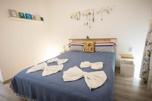 1 chambre, bureau, accĂšs au Wi-Fi (inclus), literie fournie