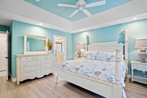 3 bedrooms, iron/ironing board, travel crib, WiFi