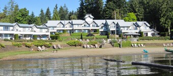 Lakefront Suite at Shawnigan Lake Beach Resort