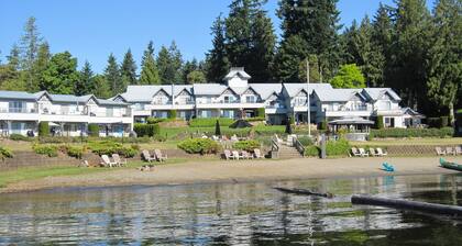 Lakefront Suite at Shawnigan Lake Beach Resort