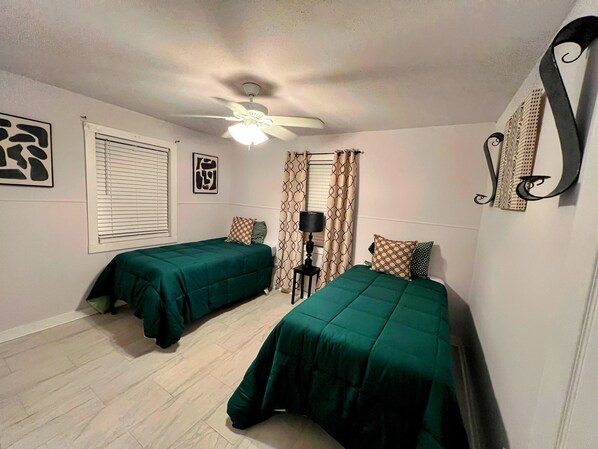 2 bedrooms, bed sheets