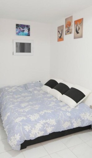 1 chambre, Wi-Fi, draps fournis
