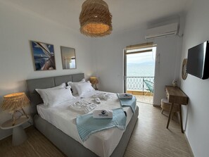 2 bedrooms, desk, free WiFi, bed sheets