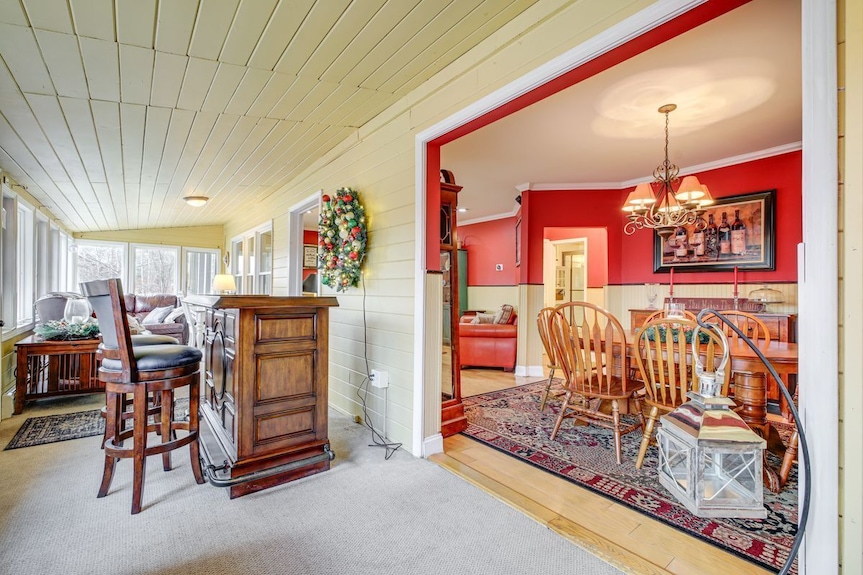 Camp Hope- Bolton Landing House/hot Tub/fireplace/firepit Charming 4-bedroom - Lake George, NY