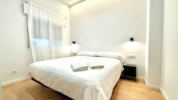 2 chambres, fer et planche Ă repasser, Wi-Fi, draps fournis