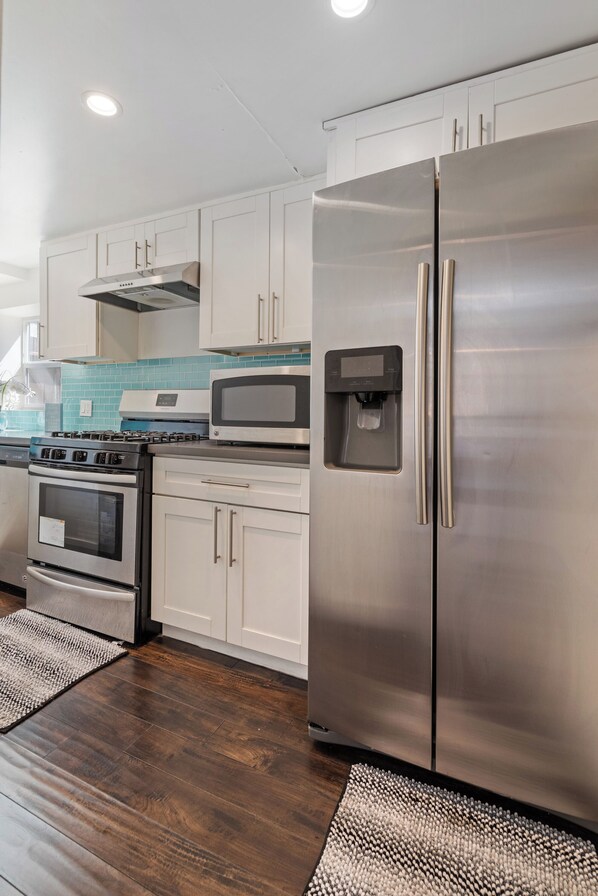 Fridge, microwave, dishwasher, blender