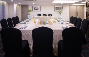 Toplantı salonu/imkânları