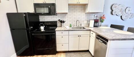 Microwave, oven, stovetop, dishwasher