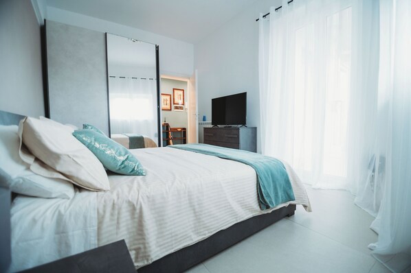 1 camera, ferro/asse da stiro, Wi-Fi, lenzuola