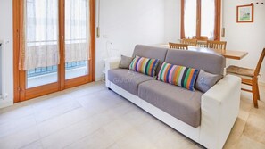 Living area - Dolce Lago Apartment - nel cuore di Sirmione (Sirmione)